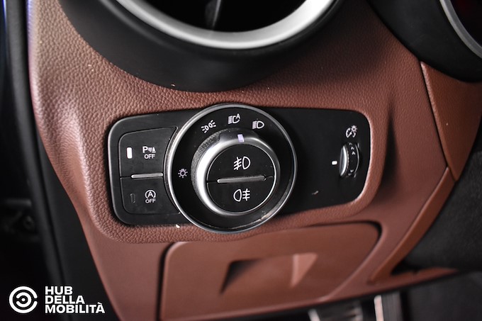 ALFA ROMEO Stelvio 2.2 Turbodiesel 210 CV AT8 Q4 Veloce Ti